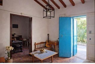 Country house in Valladolises y Lo Jurado. Con vistas   al mar    precio de venta   215000 euros