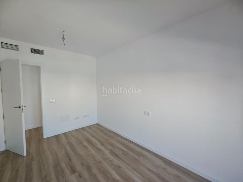 Foto a58cfffc-d4ae-4e5b-9a39-db397478ec38. Pis amb aparcament a Beniaján Murcia