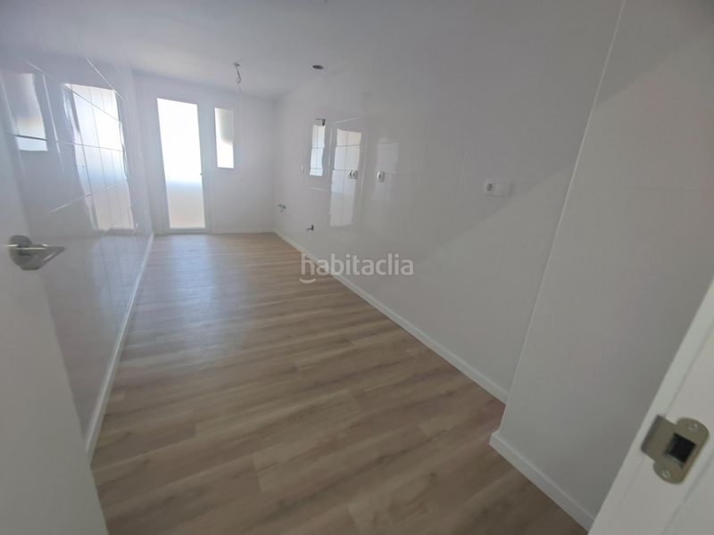 Foto e4251d30-3103-4e7d-b80e-50ed69638771. Pis amb aparcament a Beniaján Murcia