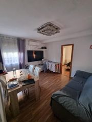 Pis a La Paz. Piso reformado en venta en pleno centro de murcia  junto al hosp