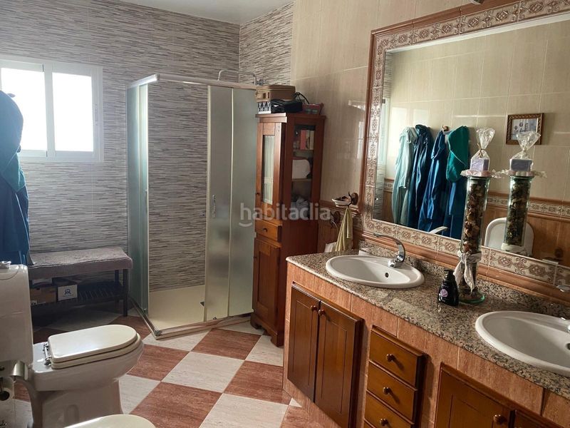 Foto d5178a5d-88ef-4202-a050-8982ae50d0bb. Casa adossada amb calefacció aparcament a Ceutí
