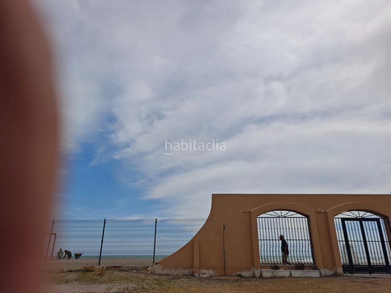 Foto e6c8f07d-f5ca-4342-bf24-844e9dd1664a. Àtic amb aparcament piscina a Vera ciudad Vera