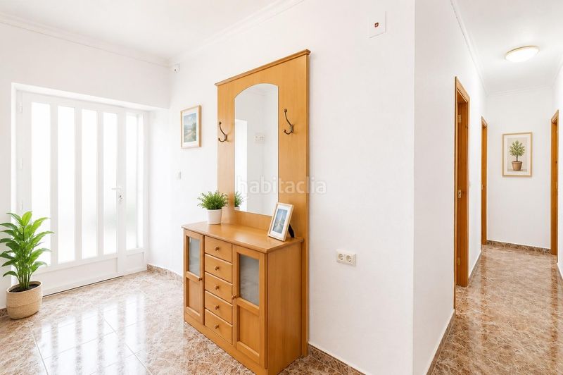 Foto edaa42c4-dcb7-420f-a5a3-bc3405965ef0. Pis a Guadix