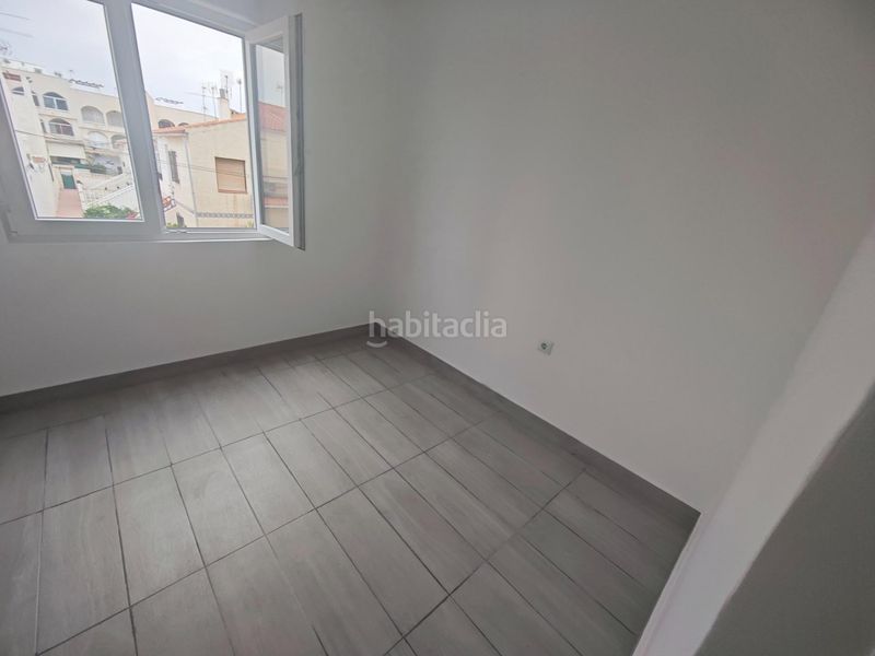 Foto d5c5e6ea-f720-49ef-9b8d-87baf4a4e599. Pis a Avenida Habaneras - Curva de Palangre Torrevieja