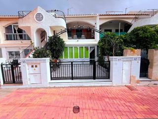 Reihenhaus in Centro. Venta de adosado en los alcázares 2 dormitorios, terraza acrista