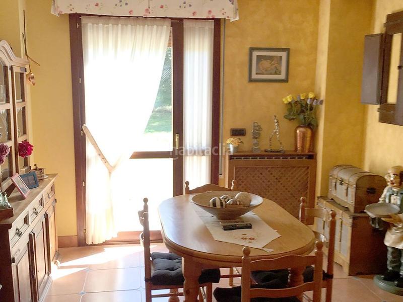 Foto 680471ff-16b4-4eb3-ab16-0e1c323cce7d. Casa con riscaldamento parcheggio in Condado de Treviño