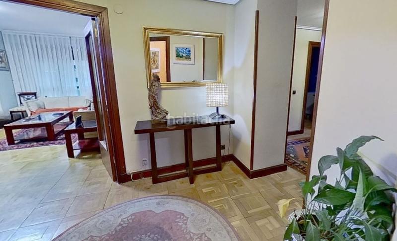 Foto 43de8d00-e54e-49dd-a187-d1b535c55564. Appartement avec chauffage dans Ensanche Vitoria - Gasteiz