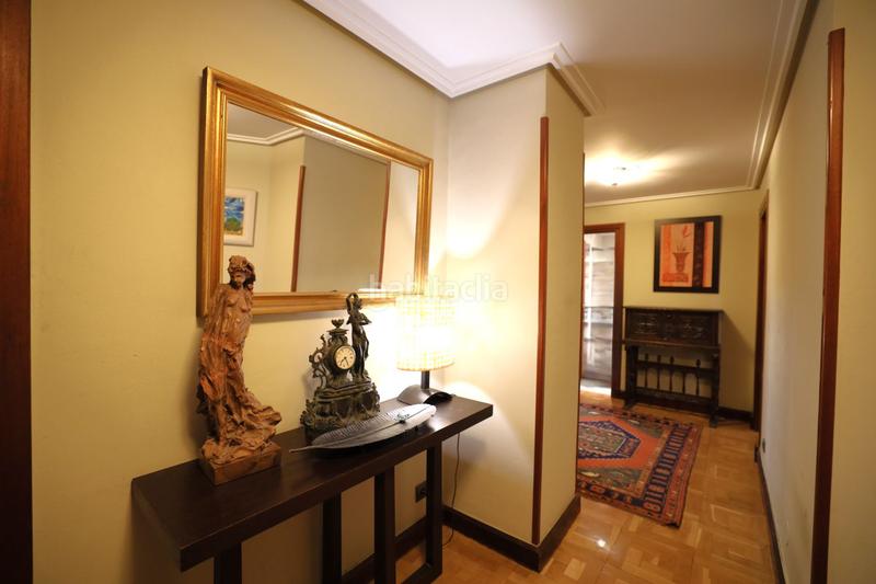 Foto d65619d3-a7c4-4dcc-bef4-e9b3a5c36a2a. Appartement avec chauffage dans Ensanche Vitoria - Gasteiz