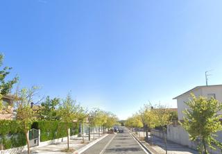 Xalet  Avenida del zadorra. Chalet individual en venta en ibaiondo, 6 dormitorios.