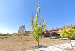 Xalet  Avenida del zadorra. Chalet individual en venta en ibaiondo, 6 dormitorios.