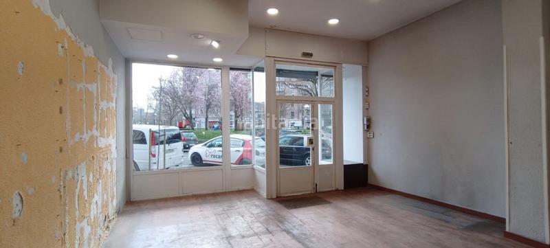 Foto d5d874ad-8e42-41e1-a886-caee6f35e990. Affitto locale commerciale in San Cristóbal Vitoria - Gasteiz