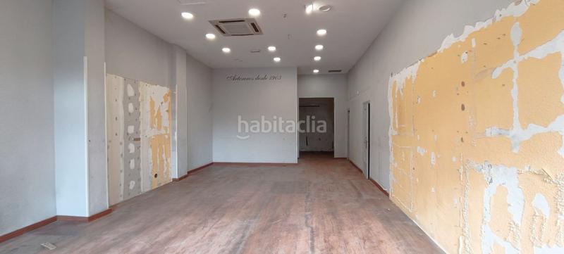 Foto 4b5caf4e-5c35-443a-bdd9-b02c9385e623. Alquiler local comercial local com. en alquiler en San Cristóbal, 2 despachos. en Vitoria - Gasteiz