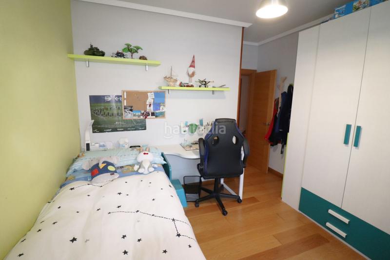 Foto 164f91b5-e485-4f46-8d7c-72c880aadb0a. Casa adossada amb calefacció aparcament a Salburua - Arantzabela Vitoria - Gasteiz