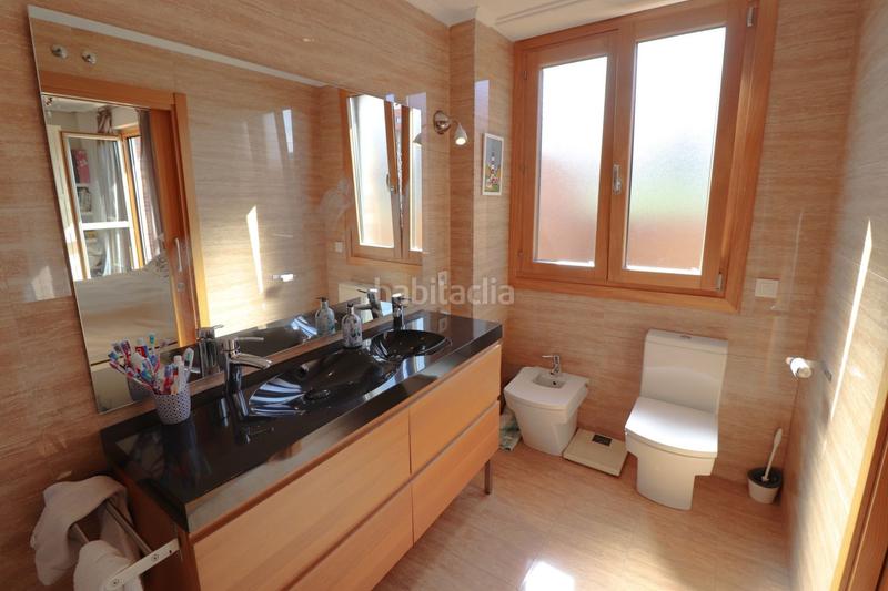 Foto 8640d985-b705-4637-a551-dfdcb3d47d02. Casa adossada amb calefacció aparcament a Salburua - Arantzabela Vitoria - Gasteiz