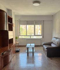 Appartement  Juntas generales. Piso en venta en lakua13, 3 dormitorios.