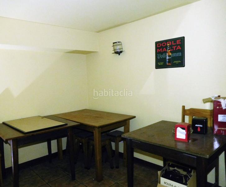 Foto f30ce774-1245-4cce-b954-c04da55b2417. Local commercial dans San Cristóbal Vitoria - Gasteiz