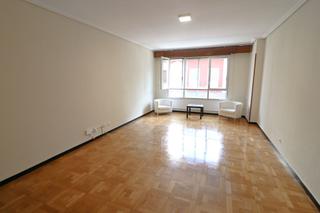 Appartement  Ortiz de zarate. Piso en venta en centro, 5 dormitorios.