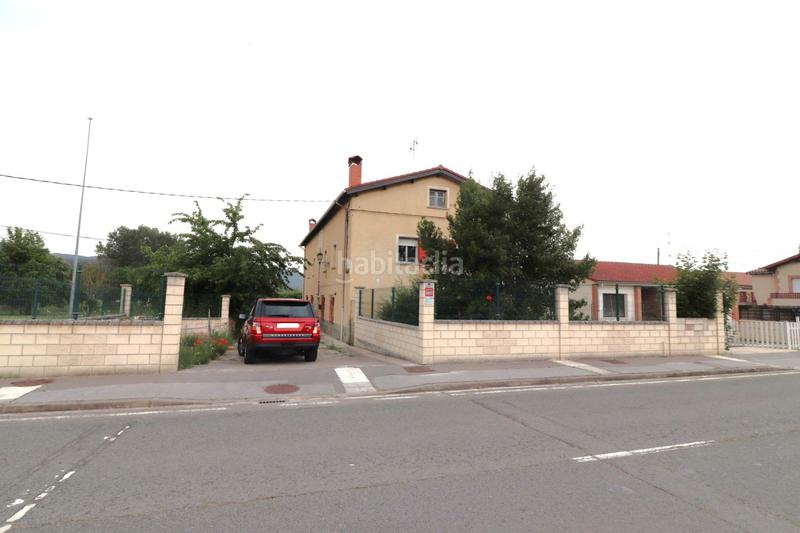 Foto f4183c17-b17d-4081-b739-cf02ebc09e33. Casa  en venta . en Zambrana