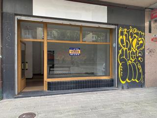 Local commercial à AVENIDA SANTIAGO