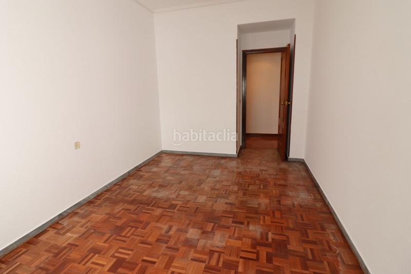 Foto 1038c129-f2d2-4bcb-8d9d-bf01951ba8ea. Pis amb calefacció a Coronación Vitoria - Gasteiz