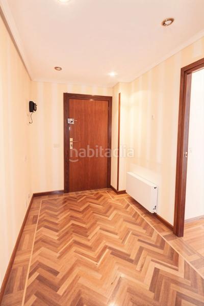 Foto 3bf5140f-3412-4406-812b-c879bd9f4c81. Pis amb calefacció a Coronación Vitoria - Gasteiz