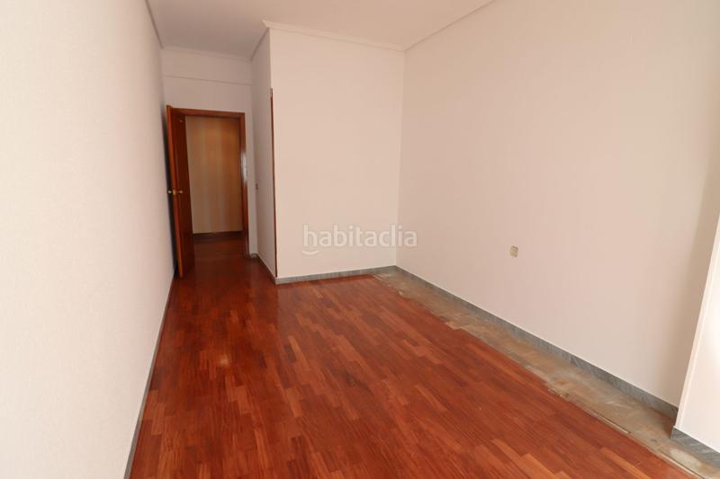 Foto 58d9fb75-22e1-4917-b735-0424e8ce1ebf. Pis amb calefacció a Coronación Vitoria - Gasteiz