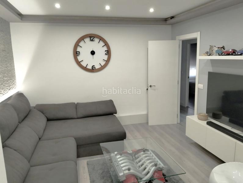 Foto b3d6f5fc-68f6-48d1-8edc-b92a3c7dd636. House with heating parking in Abetxuko Vitoria - Gasteiz