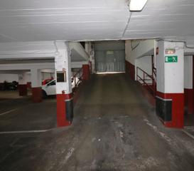 Lloguer Aparcament cotxe  Manuel iradier. Garaje en alquiler en centro.