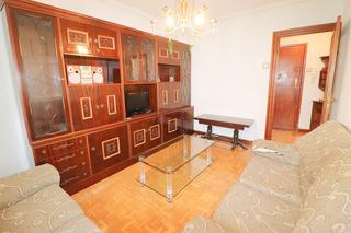 Pis  Cercas bajas. Piso en venta en centro, 3 dormitorios.