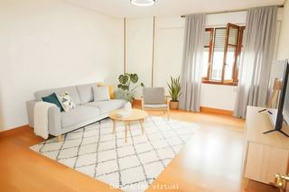 Pis a Ensanche. Piso en venta en centro, 3 dormitorios.