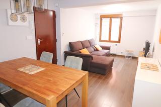 Pis  Pintoreria. Piso en venta en casco medieval, 2 dormitorios.