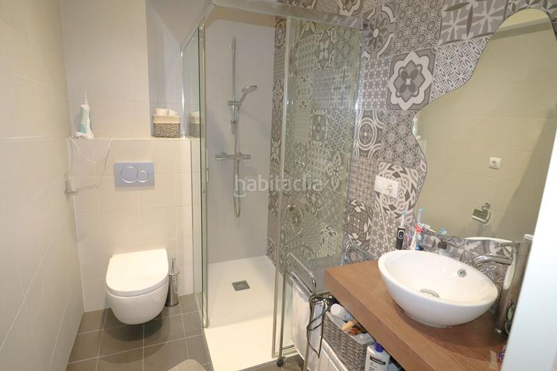 Foto 83011fbb-6f5f-47b6-ab05-9a9bdd1f48bd. Pis amb calefacció a El Anglo Vitoria - Gasteiz