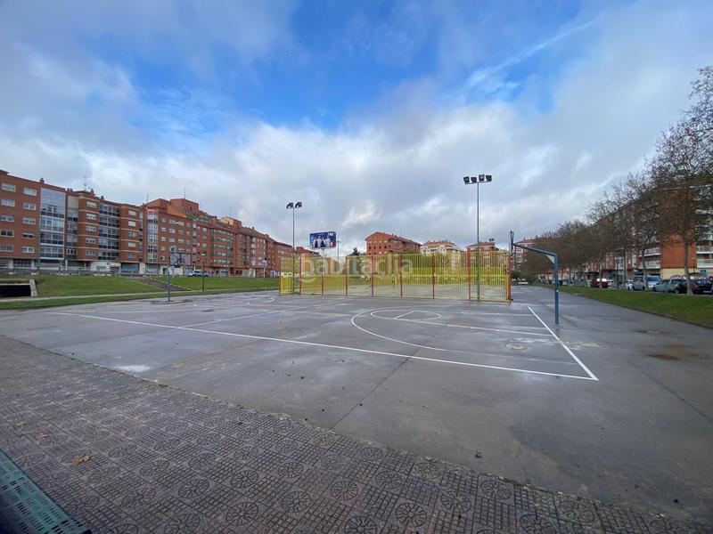 Foto d2cfb2ab-f750-42ce-9314-a7a738d19639. Appartement avec chauffage dans San Agustín - Parque Europa Burgos