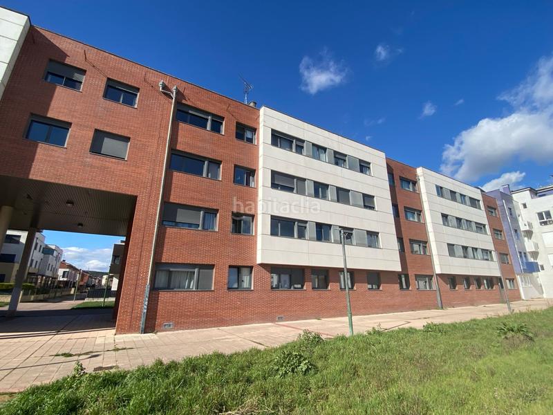 Foto 6a52e50f-5fd3-4d96-9897-a650f2185e40. Pis amb calefacció aparcament a Villimar - V1 - V2 - S3 - S4 - San Cristobal Burgos