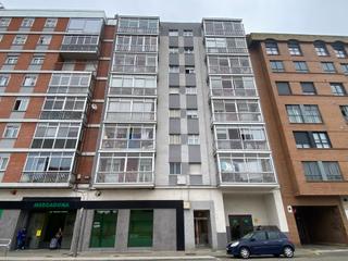 Piso  Avenida de la constitución española. Apartamento en buen estado zona alcampo-deportiva militar