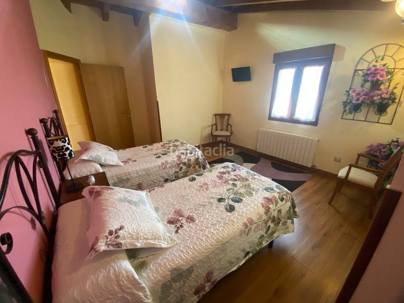 Foto 8a27e744-5279-469d-b5e2-35f614a2026a. Casa con camino riscaldamento in Merindad de Río Ubierna