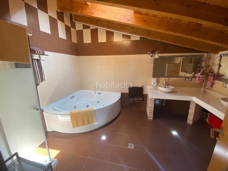 Foto bffdfab8-fac6-4579-9542-251be1bc1ec6. Casa con camino riscaldamento in Merindad de Río Ubierna