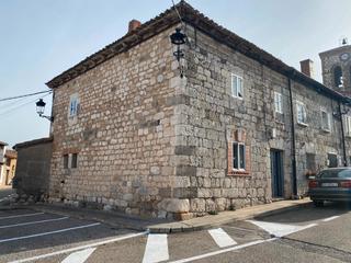 Masia  Calle los estudiantes. Casa de pueblo