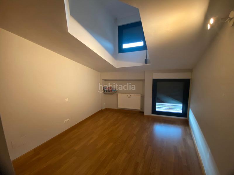 Foto b523314e-cb85-4fcd-9396-9bb80e2c8224. Chalet with heating parking in Modúbar de la Emparedada