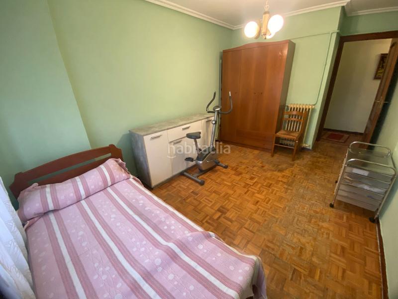 Foto 431018e9-c88a-4116-8c18-b9cd63e8f0ee. Appartamento con riscaldamento in Gamonal - San Bruno - G9 Burgos