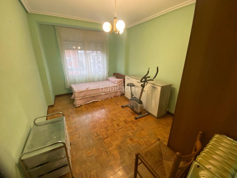 Foto ee10bd4a-fdee-4db6-8bef-1235356a14f7. Appartamento con riscaldamento in Gamonal - San Bruno - G9 Burgos