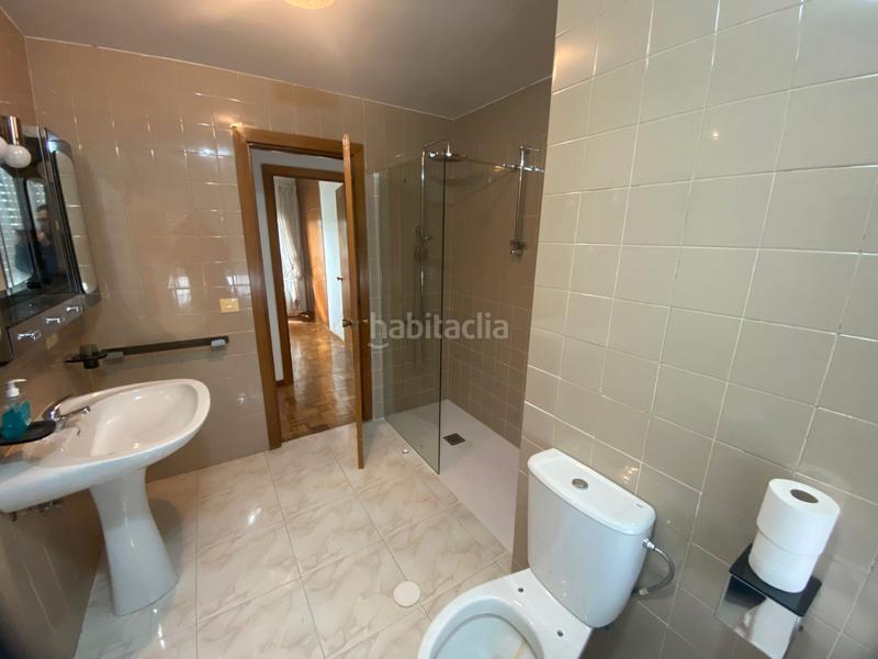 Foto 1126274e-c3aa-4166-8c08-7f67d8d3ce77. Pis amb calefacció aparcament a Reyes Católicos Burgos