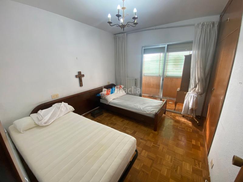 Foto b70deecc-2ba9-4ef3-a4f0-c085828f09a4. Pis amb calefacció aparcament a Reyes Católicos Burgos