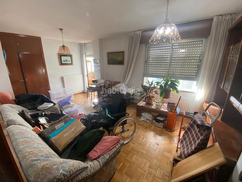 Foto fd3d9633-23c8-42aa-984a-968540af50d4. Pis amb calefacció aparcament a Reyes Católicos Burgos