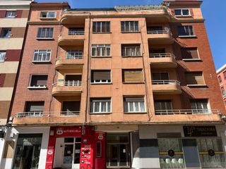 Piso  Calle progreso. Pisazo de 4 dormitorios en zona sur. exterior.terraza.