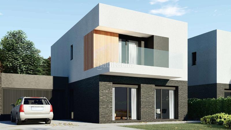 Foto 22638aba-ffc1-417e-b871-13f0560020f0. Casa amb aparcament a Barriada de Yagüe Burgos