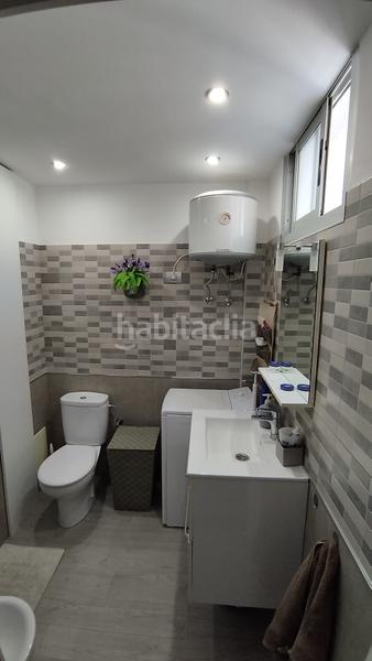 Foto a3e0b13e-55e4-40ef-a8fa-4967ac81c7a4. Estudio en avenida juan carlos i 30 en Los Cristianos Arona