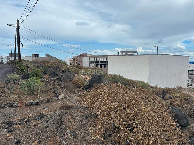 Foto b3aeda41-e3d4-4834-ac05-bec8f9fcfd3f. Terreny residencial a Arico