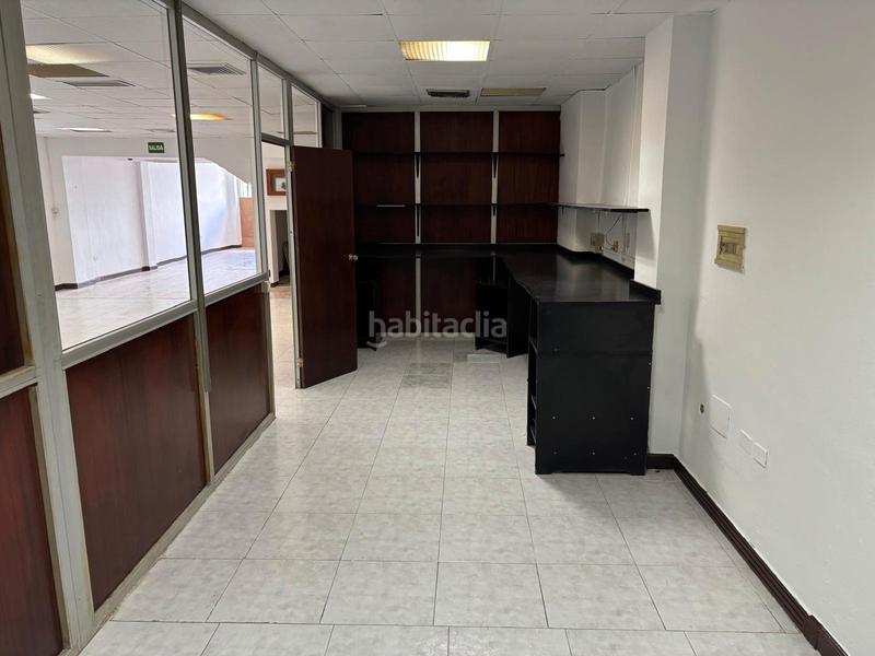 Foto b7f41be7-fa61-4a73-8c8a-2b11b0cf8291. Geschäftsraum in Centro Orotava (La)