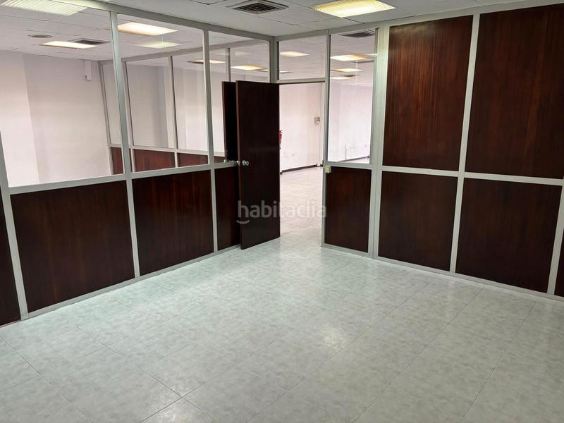 Foto cb229849-243c-41ea-be4e-b7657d8ecd6a. Locale commerciale in Centro Orotava (La)